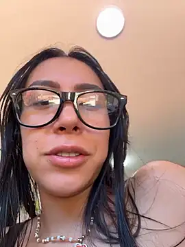 _alabina_ Chat XXX in diretta