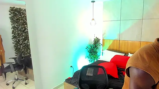 MarcusBlack_'s Live XXX Chat