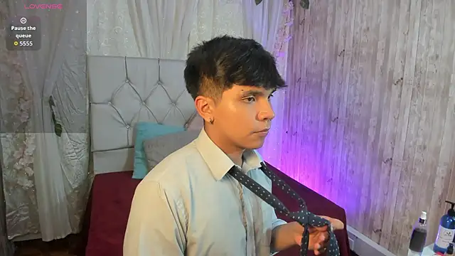 Thiago_Kozak's Live XXX Chat