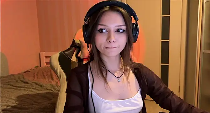 MilaMiuu's Live XXX Chat