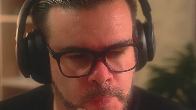 Sanders_White's Webcam Show