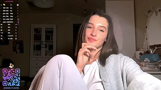 DarlineBrustera's Live XXX Chat