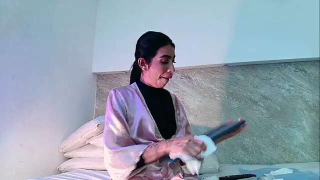 Dixie_grey1's Live XXX Chat