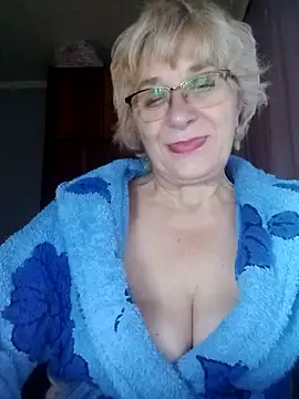 Вебкам-шоу 52MiaLove02