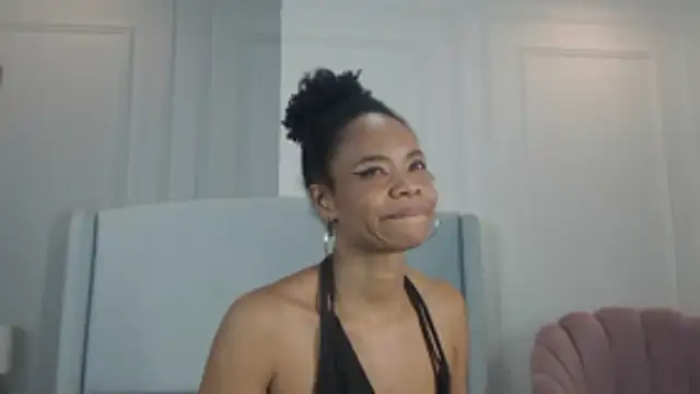 ChantalGarner's Live XXX Chat