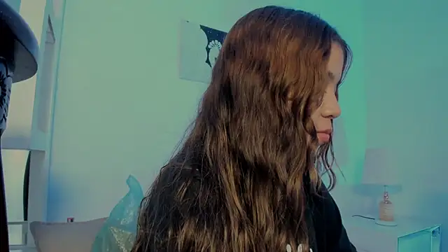 MilaStar777's Live XXX Chat