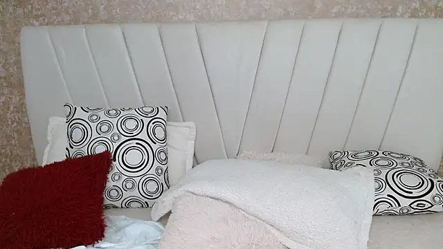 AliceSmity_'s Live XXX Chat