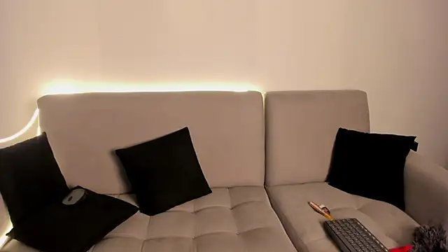 DAKOTA_SAKURA's Live XXX Chat