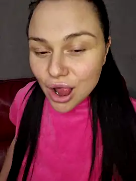 9Alice's Live XXX Chat