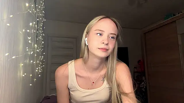 LatashiaOrcutt Webcamshow