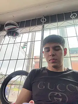 Johan_stick's Live XXX Chat