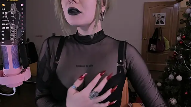 evathority's Live XXX Chat