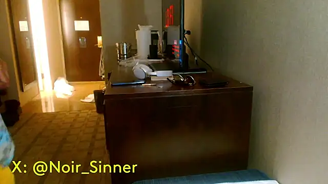 sinnernoir's Webcam Show