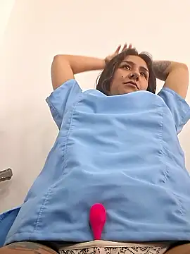 CAROLINE__07's Webcam Show