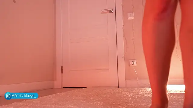 Miablueye 라이브 XXX 채팅