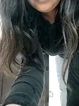 Dalou3a-69's Live XXX Chat