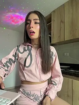 Онлайн чат XXX Camistar18