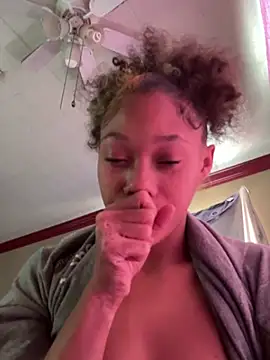 Tamiii420 라이브 XXX 채팅