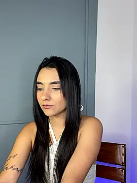 Zafira_MontielのライブXXXチャット