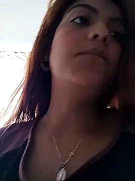 mia_hottie2210: вебкам-шоу