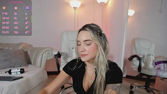 mariablonde's Webcam Show