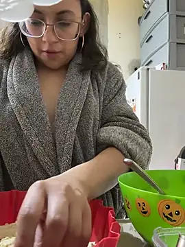 Alessandra-Mex92's Live XXX Chat