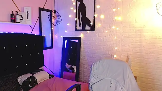 agatha_rodriguez's Webcam Show