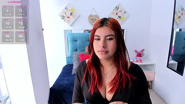 Sharloth_F_W's Live XXX Chat