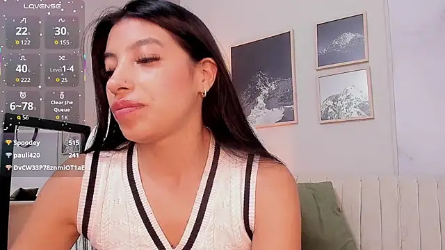 Tiffany_Low's Live XXX Chat