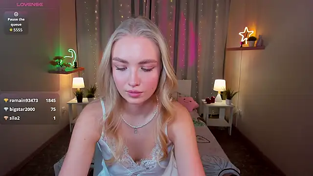 TessaGrays' Live XXX Chat