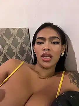 ClaryFrayx's Live XXX Chat