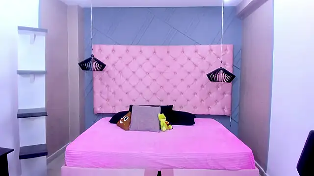 Mia_Horney's Live XXX Chat