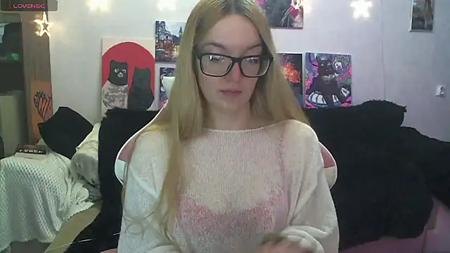 SecretSophia's Live XXX Chat