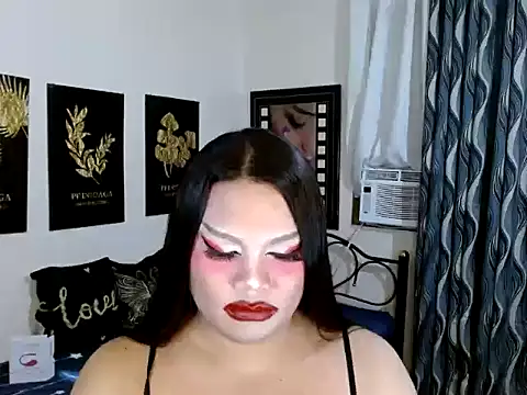 Chatroom XXX en direct de TSbrianaHugeCock