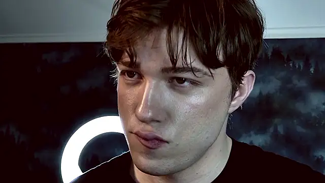 Chatroom XXX en direct de MarkShot_