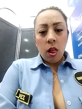 CRISTAL__11 라이브 XXX 채팅