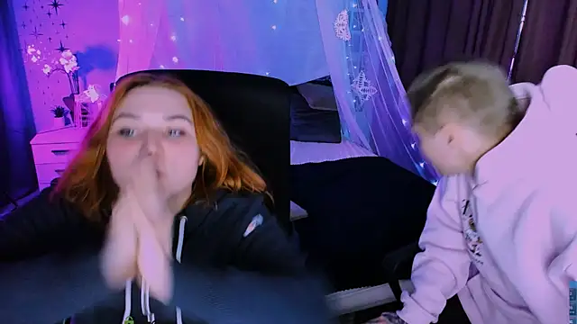 casey_meow_ webkamerás műsora