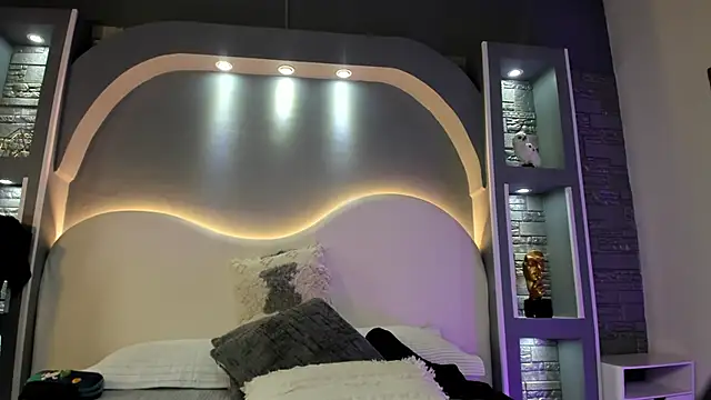 Chatroom XXX en direct de Valentino_moretti