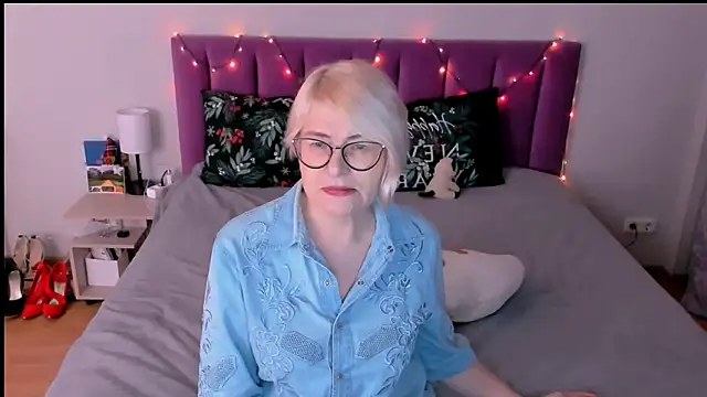 sabrinamacmarren 라이브 XXX 채팅