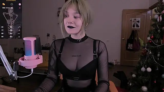 evathority's Webcam Show