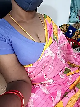 Tamil-hotwife's Webcam Show