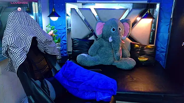 Chatroom XXX en direct de Alan_Del_Reyx