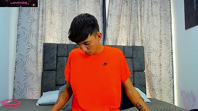 Chatroom XXX en direct de Maikol_Ortiz