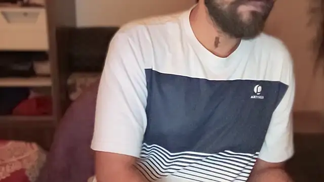 Chatroom XXX en direct de MakeMeAwareAah