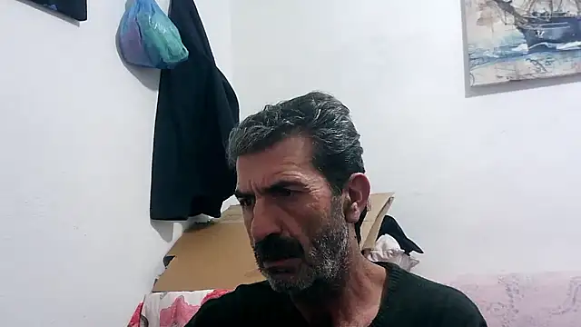 Chatroom XXX en direct de kobratrk21