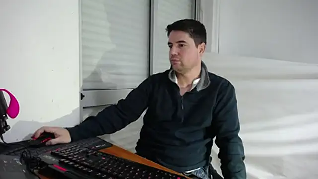 KohaynewbieのライブXXXチャット