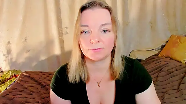 Regina__blue's Live XXX Chat