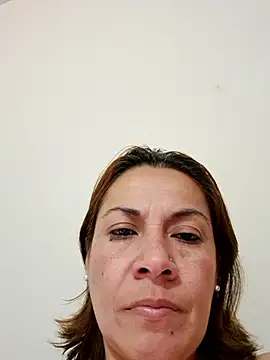 Zaralu_'s Live XXX Chat