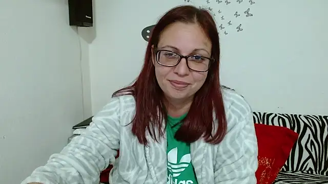 LadyHellene's Live XXX Chat