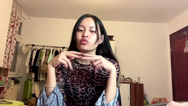 RenSato_'s Live XXX Chat